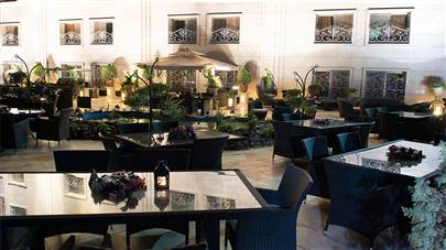 رستوران هتل بین المللی قصر طلایی مشهد